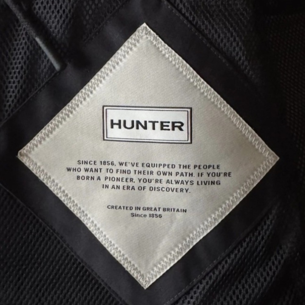 Hunter Ladies' Rain Jacket Water Resistant Cotton Smock. - Picture 11 of 16